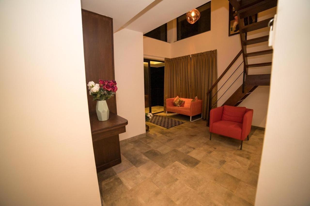 Half Hotel, กาลังกูติ ภายนอก รูปภาพ