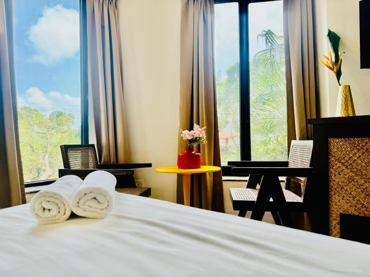 Half Hotel, กาลังกูติ ภายนอก รูปภาพ