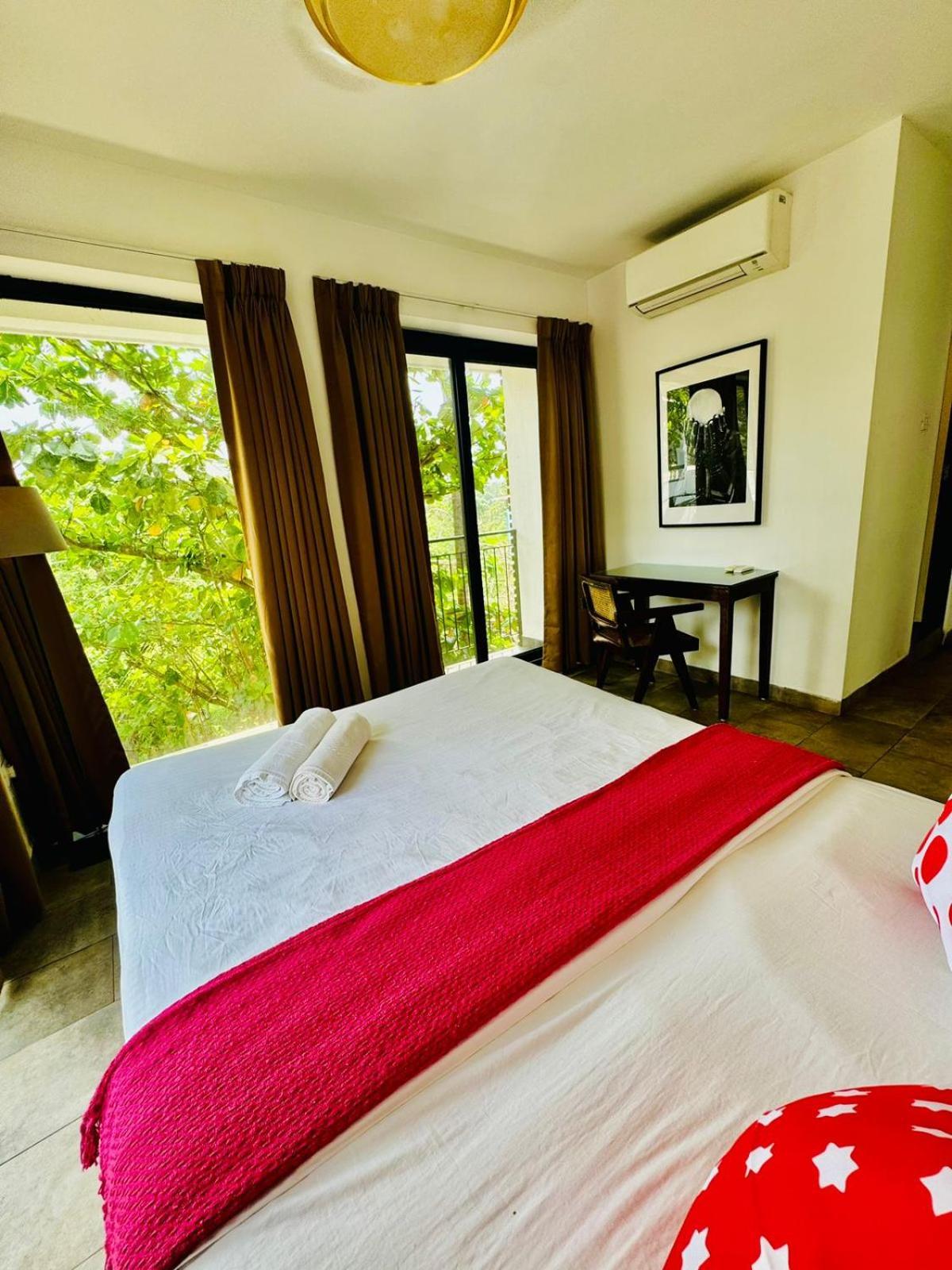 Half Hotel, กาลังกูติ ภายนอก รูปภาพ